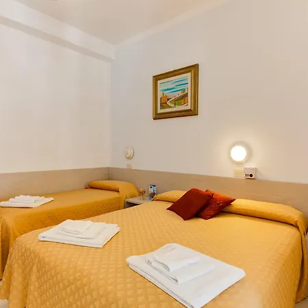 Nevia チェルヴィア