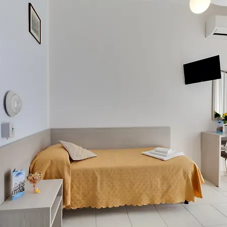Nevia Hotel