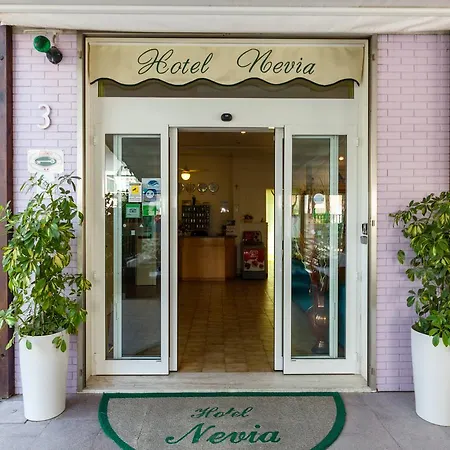 Nevia Hotel